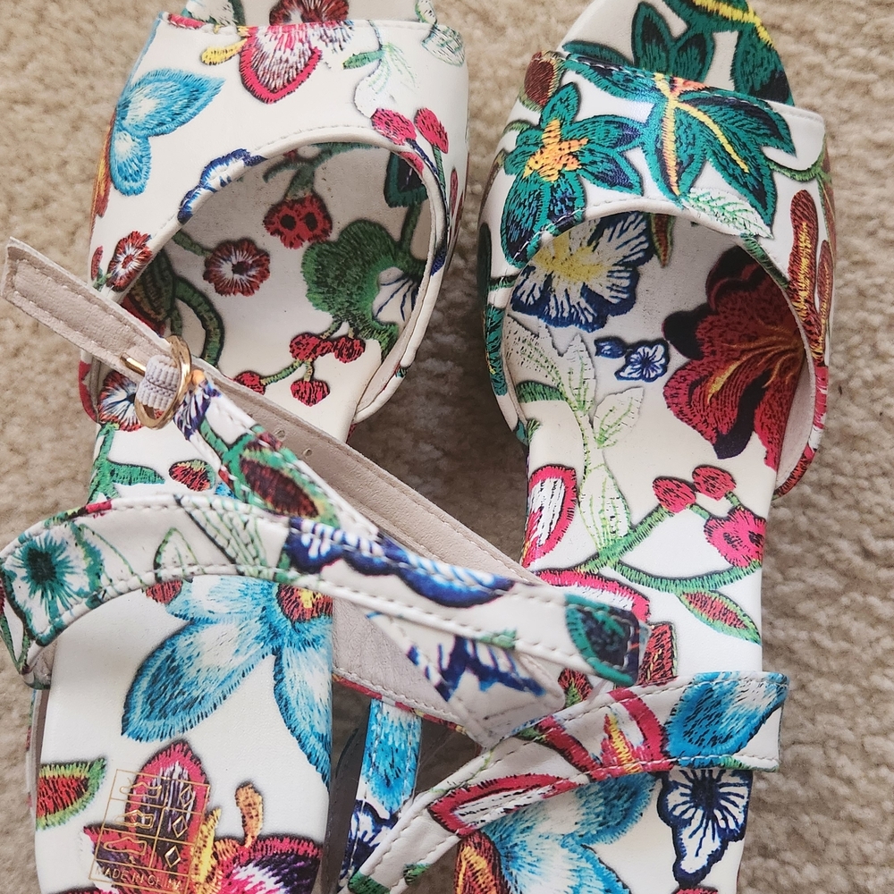 Floral Wedge Heel Sandals